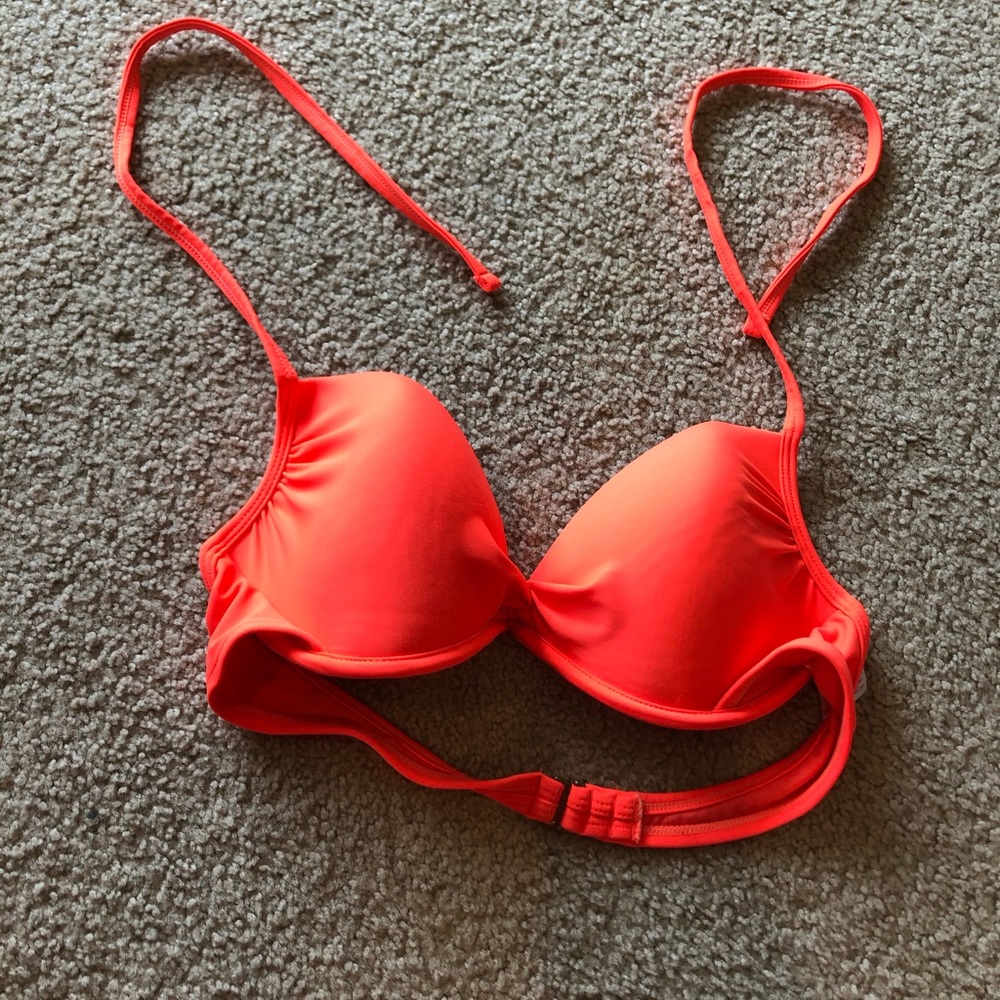 Bikini top